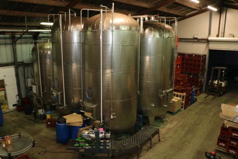 Cuves closes Cuves closes