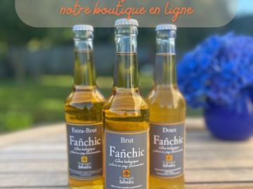 ✨ Les Fañchic arrivent en ligne ! ✨
Nos petites bouteilles pleines de caractère sont désormais disponibles sur notre boutique en ligne 🍾🌿

Mais savez-vous...