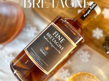 Fine Bretagne AOC Bio – 10 ans de patience et de caractère 

🌳🌳Au cœur de notre verger de la Forêt-Fouesnant, nos pommes donnent un cidre fermenté près d’un...